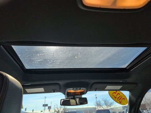 Certified 2025 Chevrolet Colorado ZR2 w/ Technology Package image 14