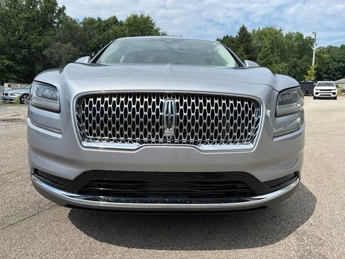 Used 2022 Lincoln Nautilus AWD w/ Premium Package image 5