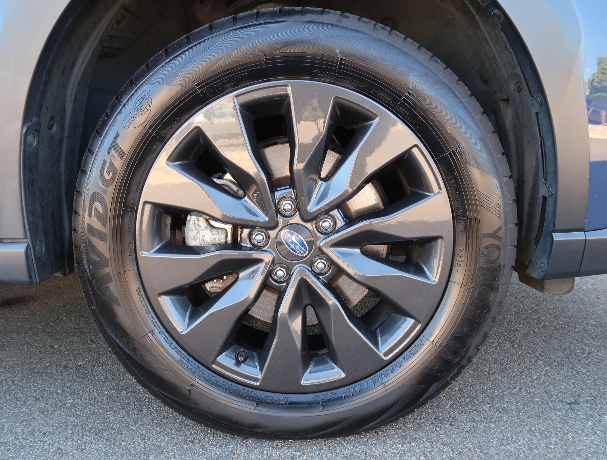 Certified 2024 Subaru Outback Onyx Edition AWD/4WD image 44