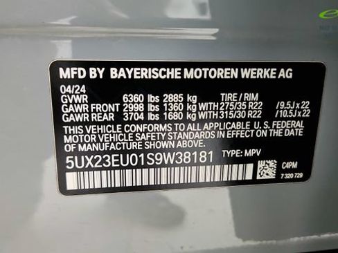 Used 2025 BMW X5 xDrive40i w/ M Sport Package AWD/4WD image 77