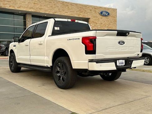 New 2025 Ford F150 Lightning Flash image 23