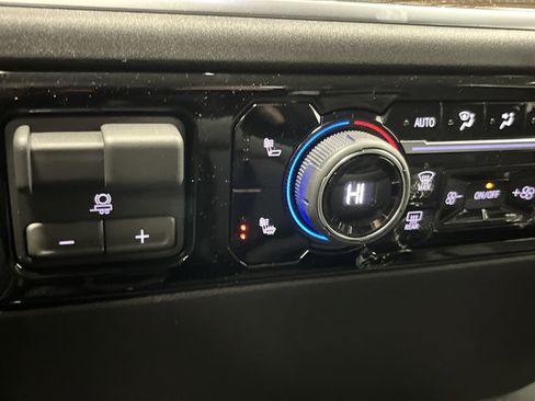 New 2026 Chevrolet Silverado 1500 LT AWD/4WD image 7