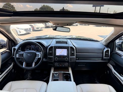 Used 2020 Ford Expedition Platinum image 28