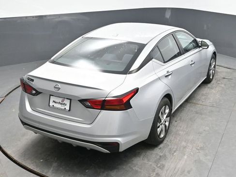 Used 2020 Nissan Altima 2.5 S FWD image 26
