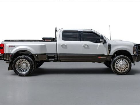 Used 2024 Ford F350 King Ranch w/ FX4 Off-Road Package AWD/4WD image 5