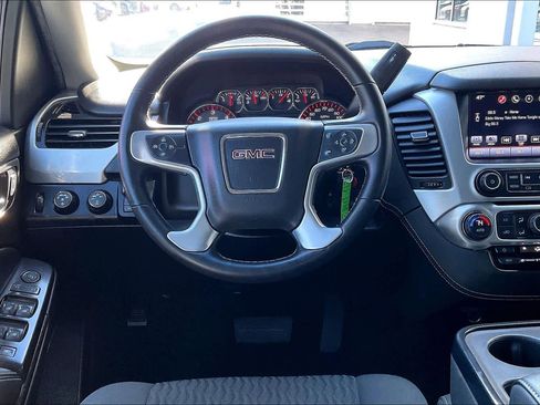 Used 2016 GMC Yukon SLE w/ HD Trailering Package image 5