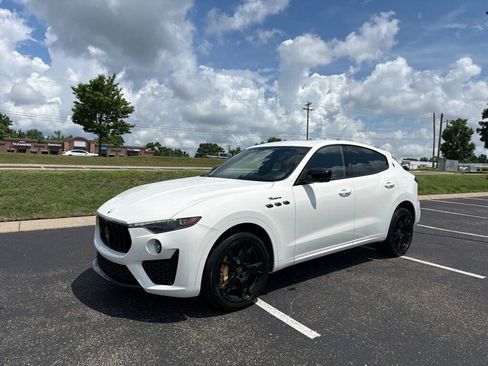 Used 2022 Maserati Levante Modena AWD/4WD image 1