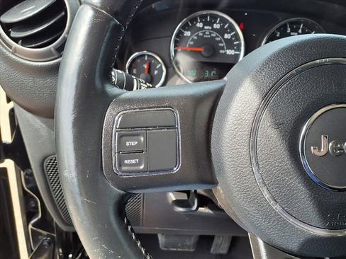 Used 2018 Jeep Wrangler Sport image 20