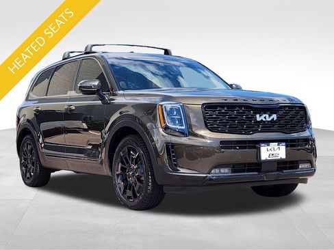 Certified 2022 Kia Telluride SX w/ Nightfall Edition Package AWD/4WD image 6