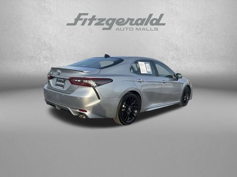 Used 2024 Toyota Camry XSE w/ Navigation Package image 7