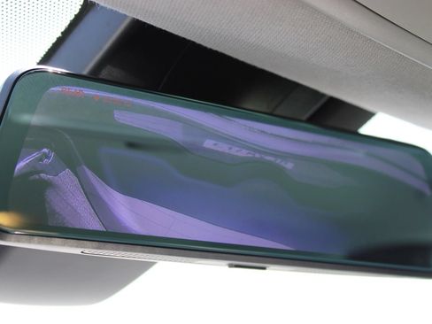 Used 2018 Toyota Prius Prime Premium FWD image 30