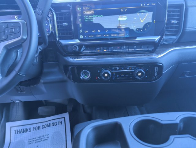 Used 2023 Chevrolet Silverado 1500 LT AWD/4WD image 18