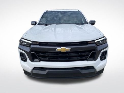Used 2023 Chevrolet Colorado LT w/ LT Convenience Package III image 9