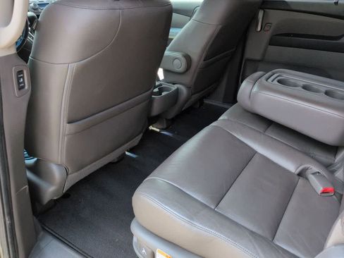 Used 2012 Honda Odyssey Touring Elite image 18