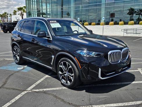 Certified 2025 BMW X5 xDrive40i AWD/4WD image 3