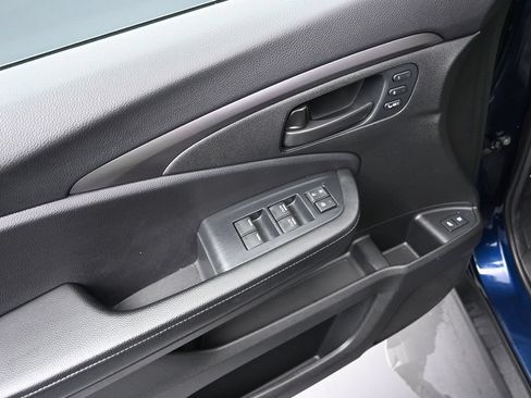 Used 2023 Honda Passport EX-L image 18