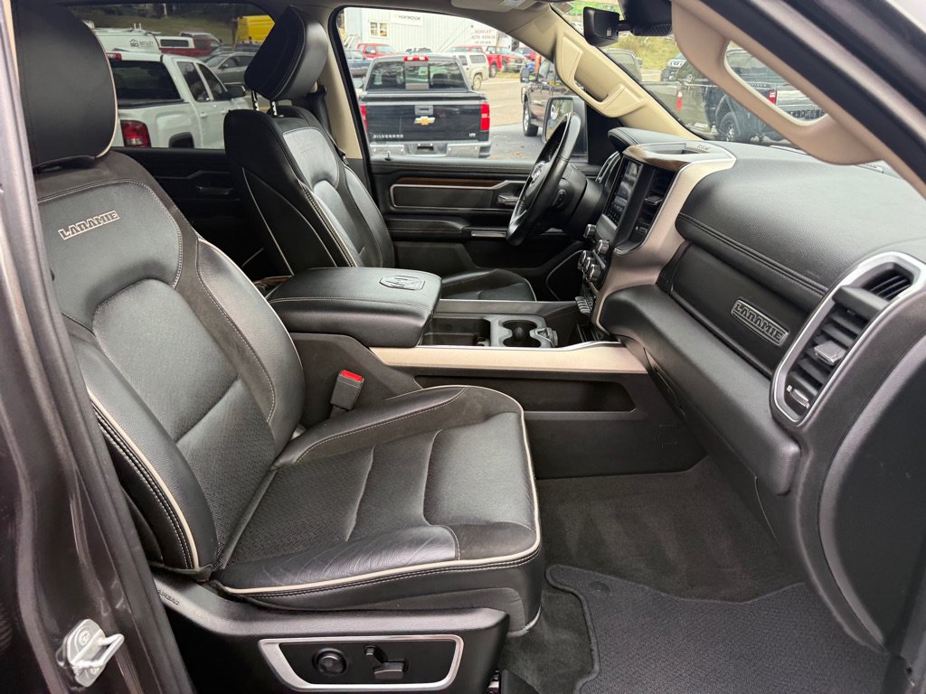 Used 2021 RAM 1500 Laramie AWD/4WD image 5
