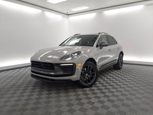 New 2026 Porsche Macan Turbo image 1