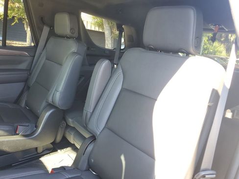 Used 2021 Chevrolet Tahoe LT image 12