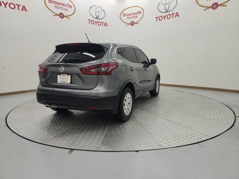 Used 2020 Nissan Rogue Sport S FWD image 8