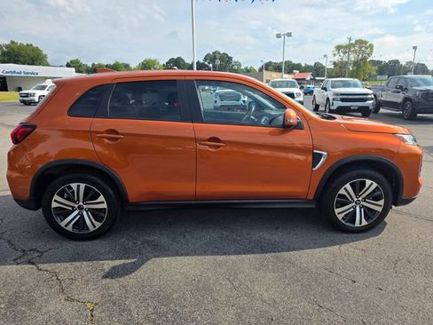 Used 2023 Mitsubishi Outlander Sport SE AWD/4WD image 15