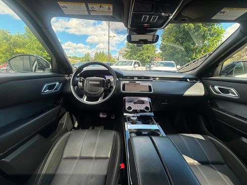Used 2020 Land Rover Range Rover Velar R-Dynamic S AWD/4WD image 23
