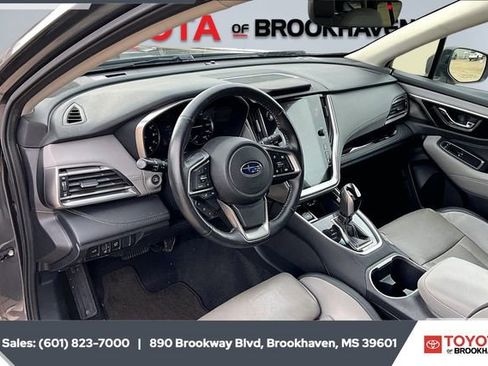 Used 2021 Subaru Outback Limited image 12