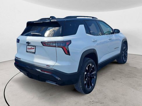 New 2027 Chevrolet Equinox RS AWD/4WD image 3