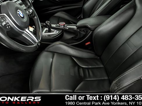 Used 2017 BMW M3 RWD image 11