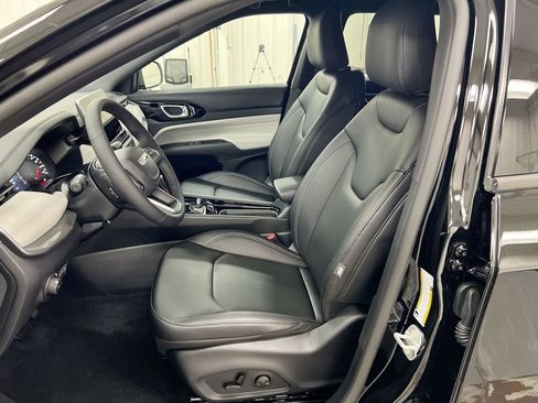 New 2026 Jeep Compass Limited AWD/4WD image 18