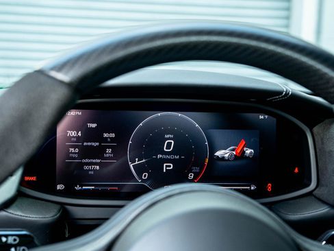 Used 2023 Maserati MC20 Spyder image 12