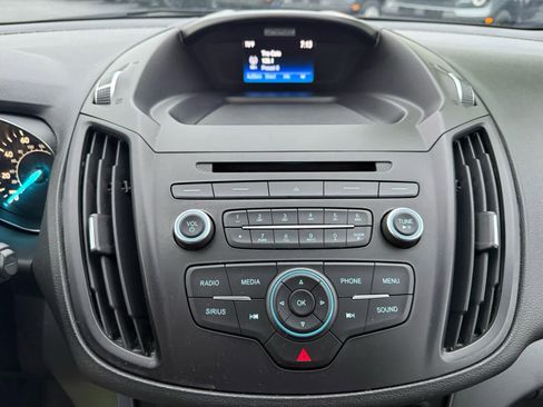 Used 2017 Ford Escape SE FWD image 15