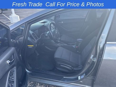 Used 2015 Kia Forte EX FWD image 10
