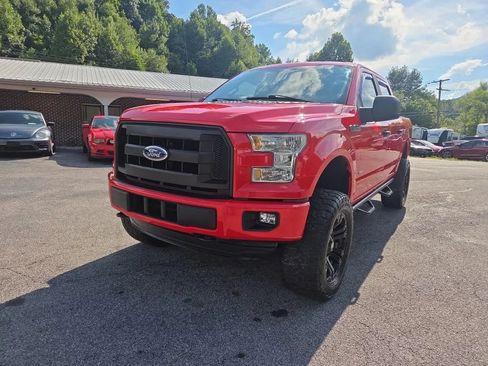Used 2015 Ford F150 XL w/ Equipment Group 101A Mid AWD/4WD image 2