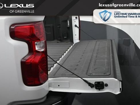 Used 2025 Chevrolet Silverado 2500 LT AWD/4WD image 29