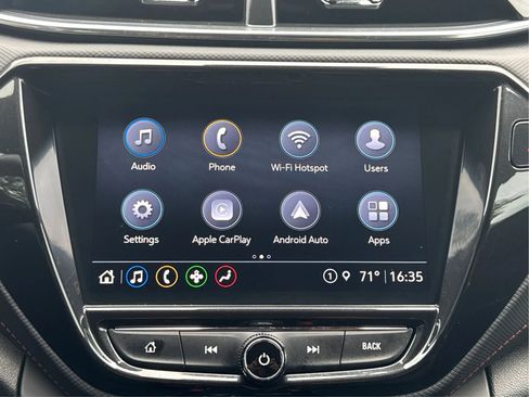 Used 2021 Chevrolet TrailBlazer RS w/ Technology Package image 16