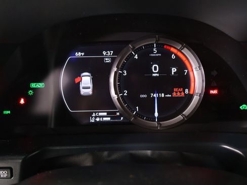 Used 2024 Lexus ES 300h F Sport w/ Accessory Package (Z2) FWD image 4