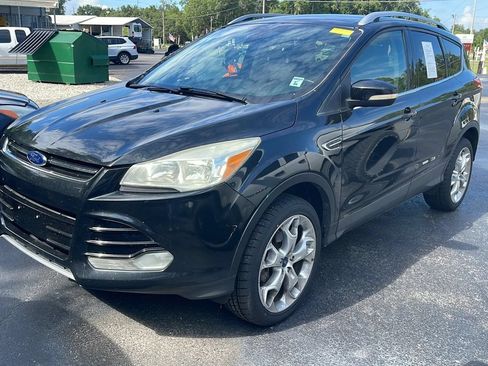 Used 2014 Ford Escape Titanium FWD image 9