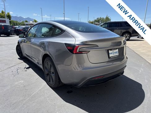 Used 2025 Tesla Model 3 Long Range AWD/4WD image 5