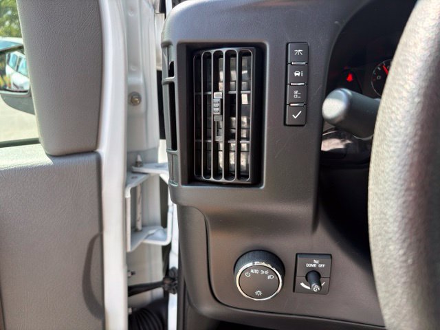 Used 2025 GMC Savana 2500 w/ Driver Convenience Package RWD image 31
