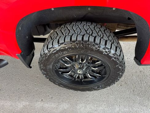 Used 2019 Chevrolet Silverado 1500 LT Trail Boss image 34