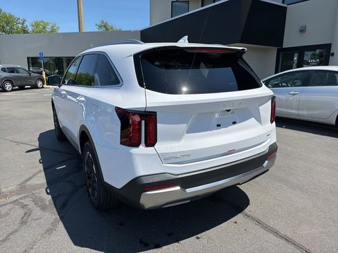 New 2026 Kia Sorento S AWD/4WD image 10