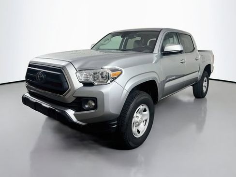 Used 2023 Toyota Tacoma SR5 RWD image 5