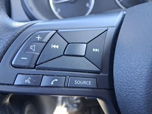 Used 2024 Nissan Kicks S image 18