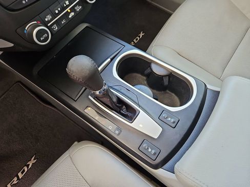 Used 2018 Acura RDX w/ Technology Package FWD image 20