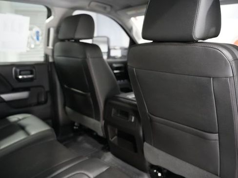 Used 2019 Chevrolet Silverado 2500 LTZ w/ Duramax Plus Package AWD/4WD image 17