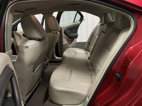 Used 2010 Ford Taurus SEL image 36
