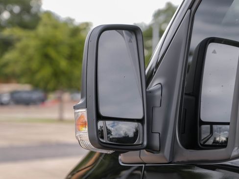 Used 2024 Mercedes-Benz Sprinter 3500 image 66