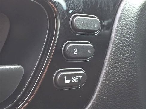 Certified 2025 Honda Odyssey Touring image 26