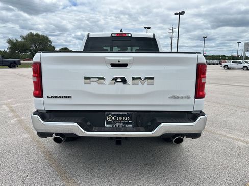 Used 2025 RAM 1500 Laramie AWD/4WD image 4